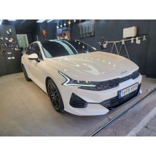 552296
