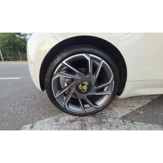 643433