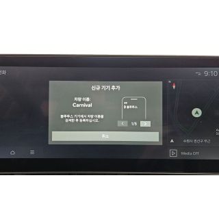 429111