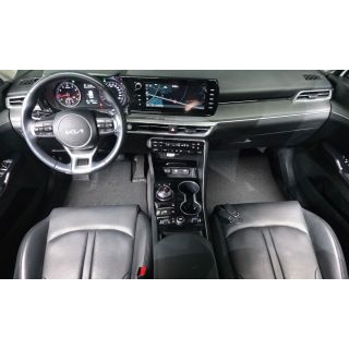858021