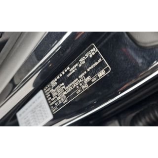 906111