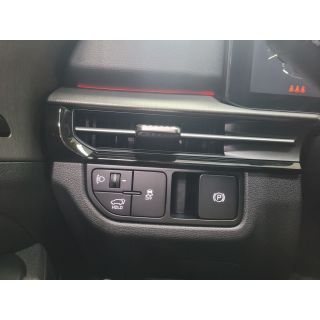 652901