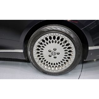 551957