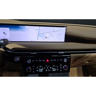 896747