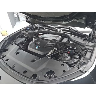842603