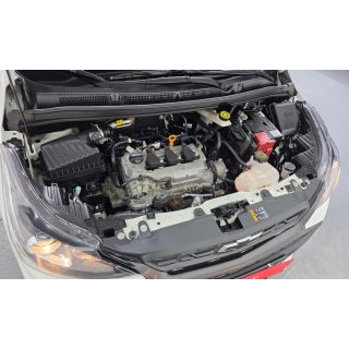 895352