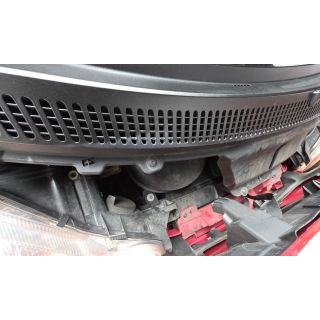 988023