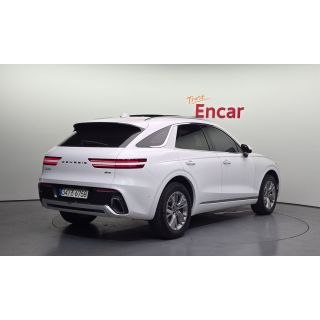 653151
