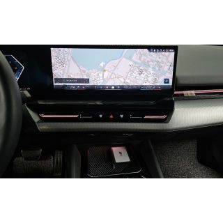 912740