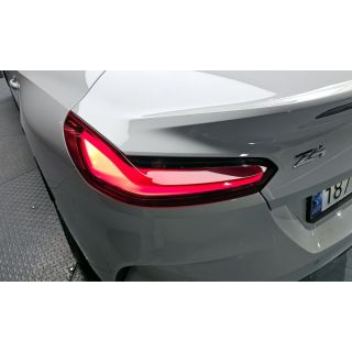943613