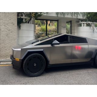 146402
