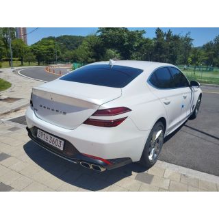 870744