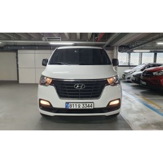 225693