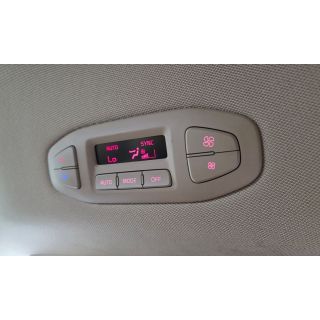 687976