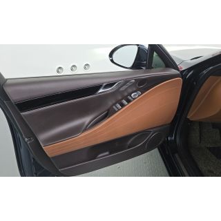 944702