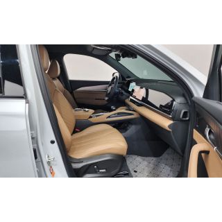 385990