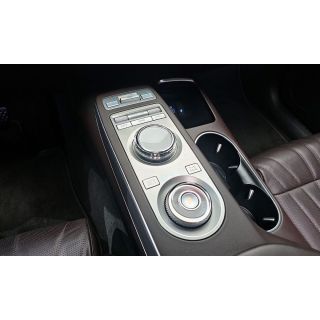 571102