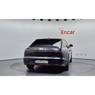 176891