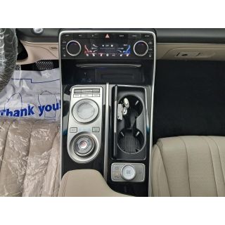 990703