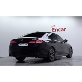 472296
