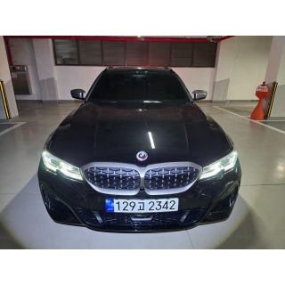 385992