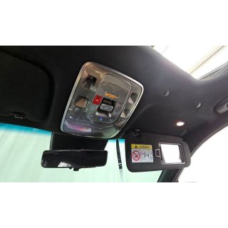 876582