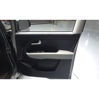 992037