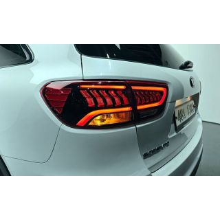 928016
