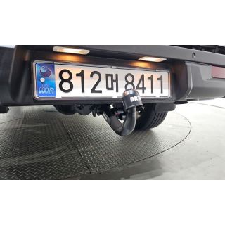 257893