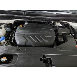 864470