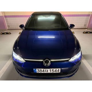 993556