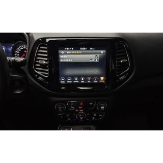 586493