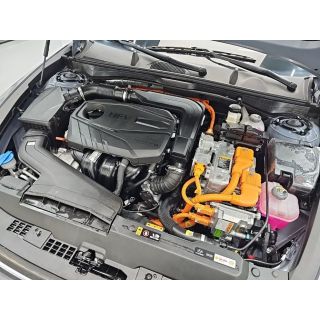439600