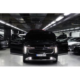 307683