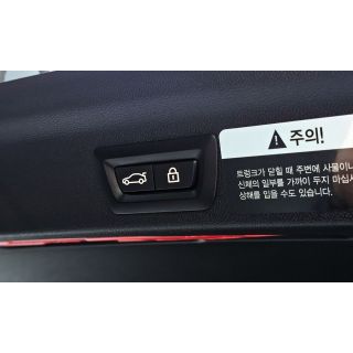 822882