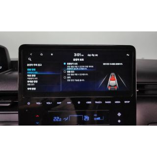 676011