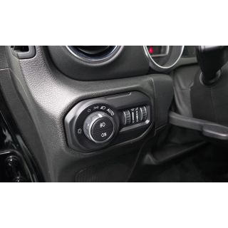 572267