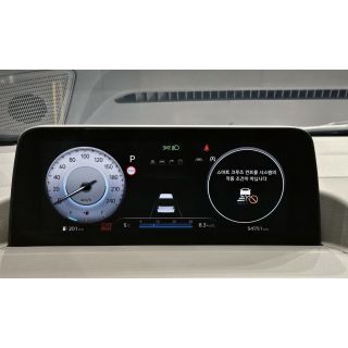 741902