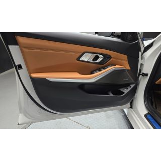 369341