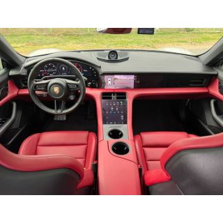 588085