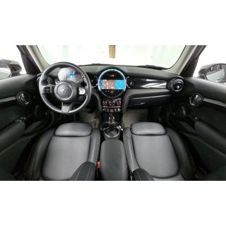 567621