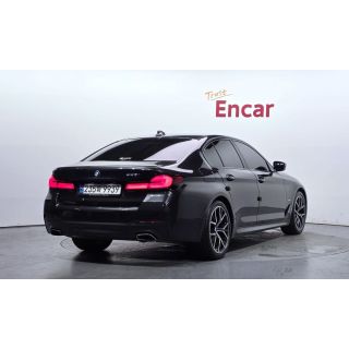 258582