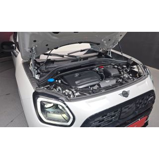 979978