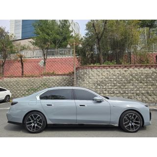 384564