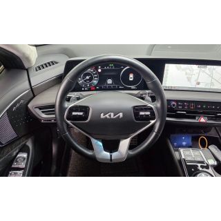 910960