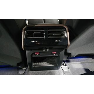 576784