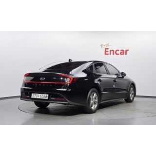 977165