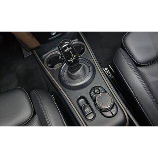 740763