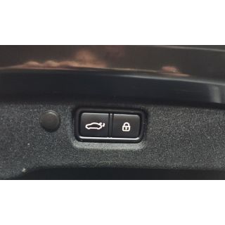 911282