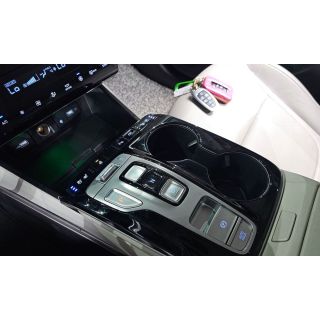 105477